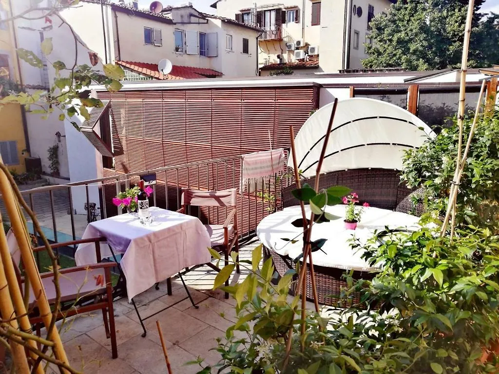 Terrace Apartment In Santo Spirito District Florença
