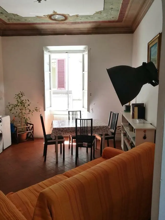 Terrace Apartment In Santo Spirito District Florença
